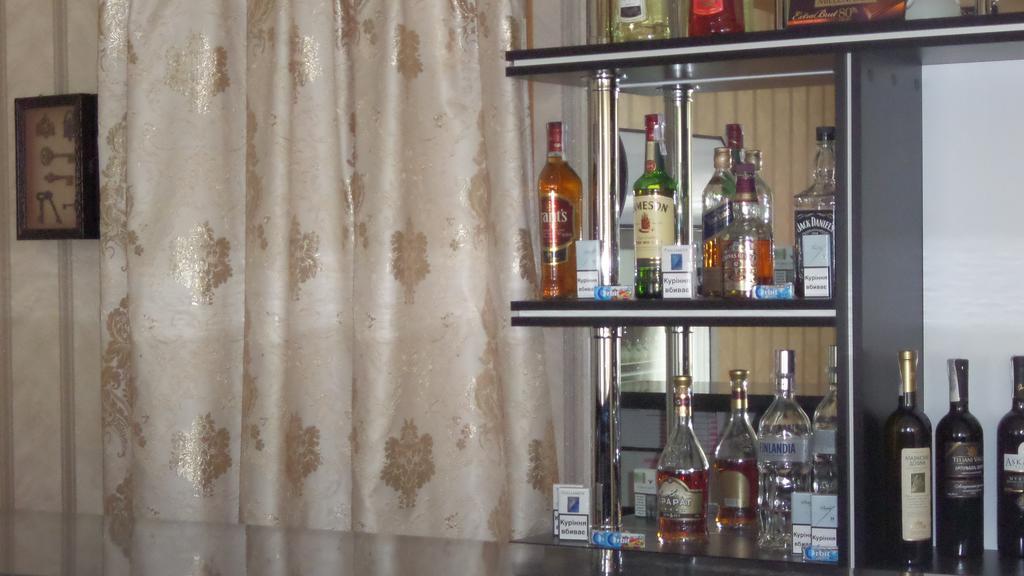Royal Hotel Kharkov Luaran gambar